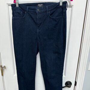 Incredible value!  NYDJ Curves 360 Jeans, size 8.  Relaxed fit!